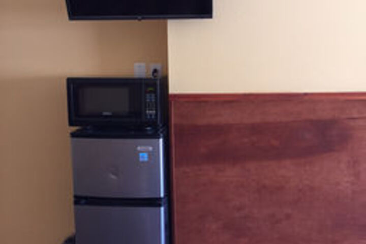 Room 18 of 19