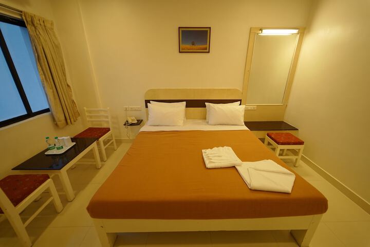 Room 30 of 79