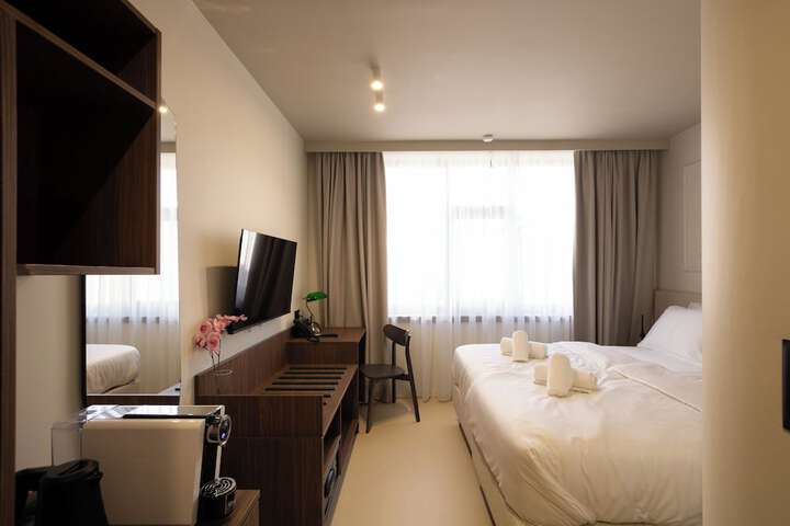 Room 40 of 133