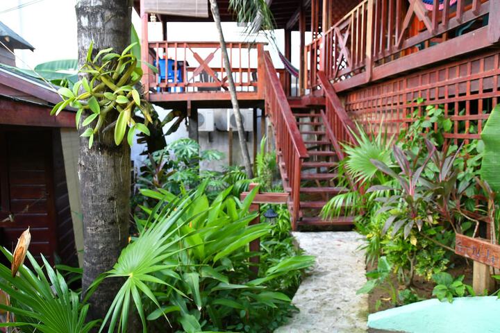Terrace/Patio 87 of 89