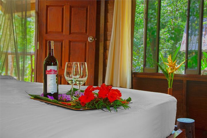 Room amenity