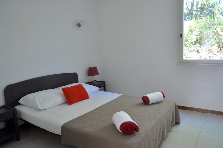 Room 4 of 88