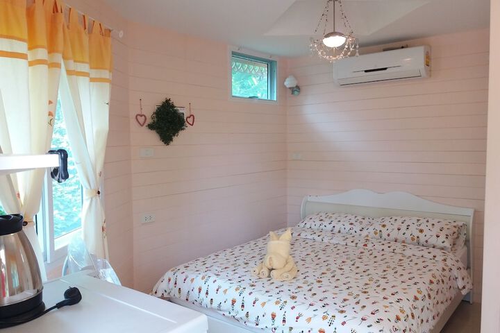 Room 3 of 22