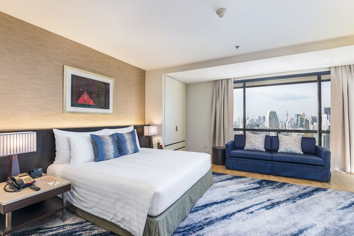 Room 8 of 280