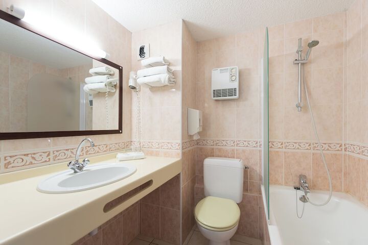 Bath Interior