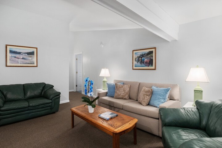 Room 3 of 30