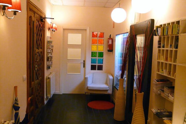 Hotel 2 of 109