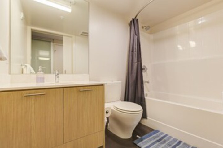 Room 14 of 90