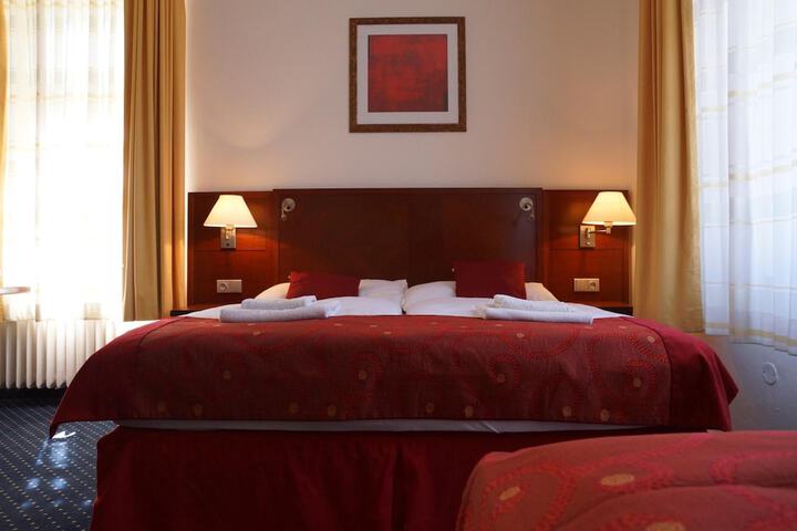 Room 10 of 55