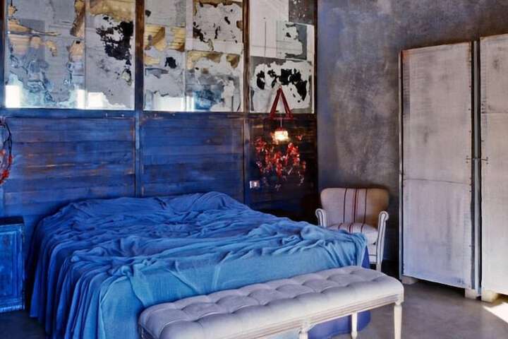 Room 8 of 15