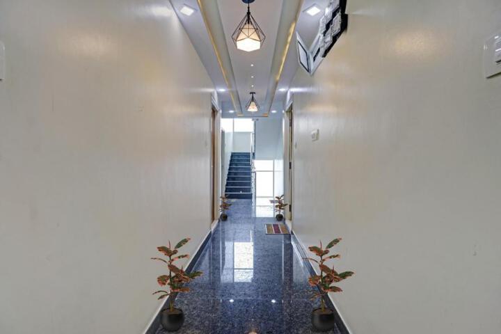 Hotel O Maitry