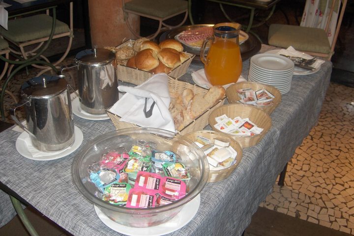 Breakfast/Coffee Service 27 of 34