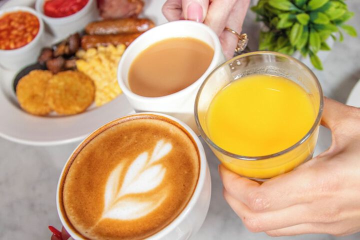 Breakfast/Coffee Service 80 of 96