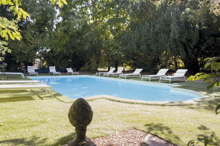 Pool 31 of 67