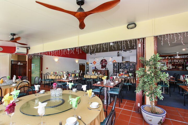 Dining 116 of 128