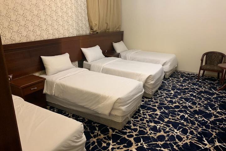 Room 6 of 21