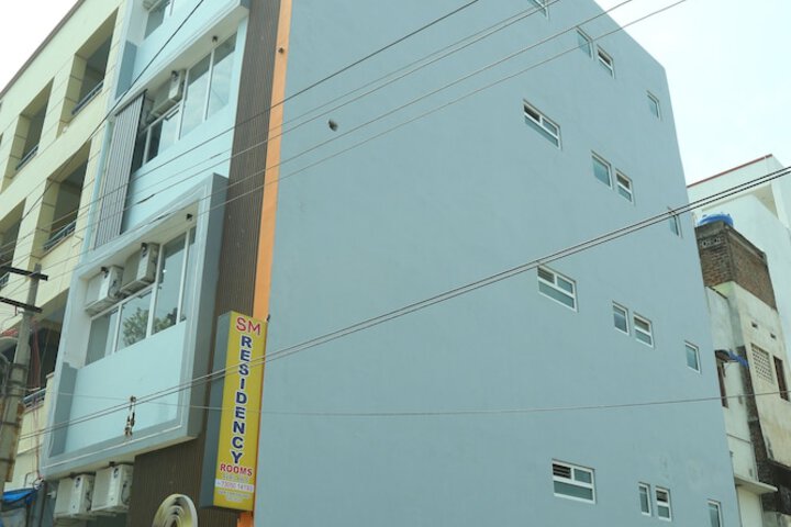 SM Residency