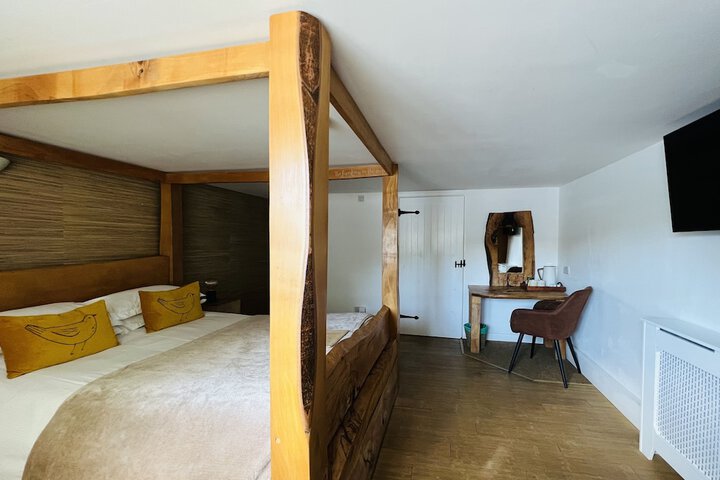 Room 62 of 126