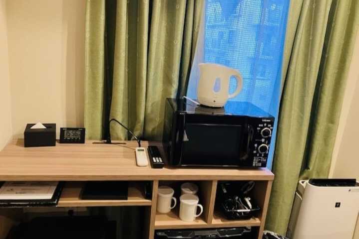 Room 15 of 27