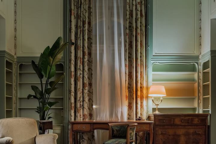 Room 37 of 75