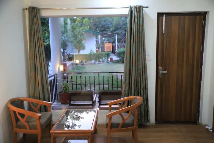 Room 45 of 178