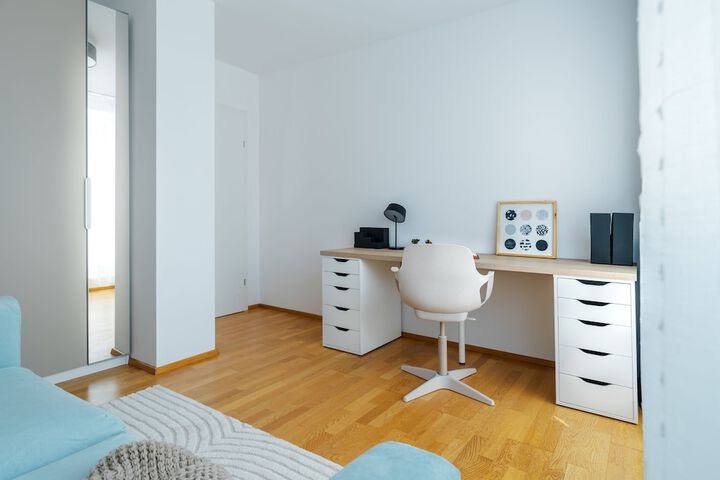 Room 20 of 195