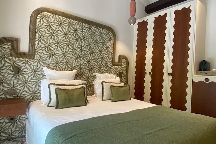 Room 14 of 55