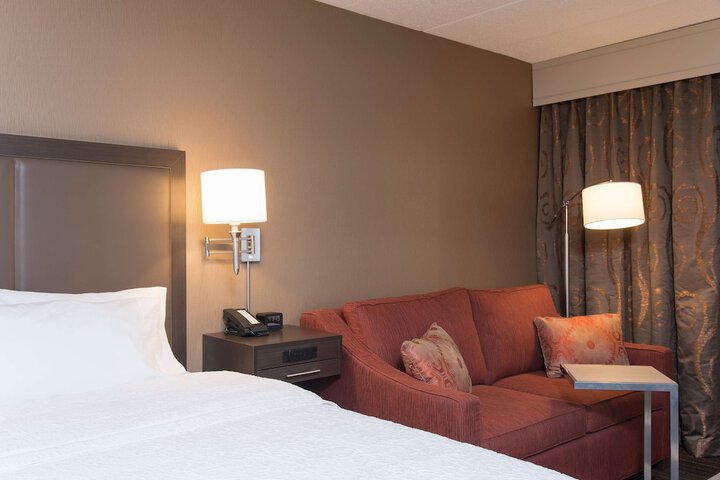 1 King Bed with Chaise (7 of 20)