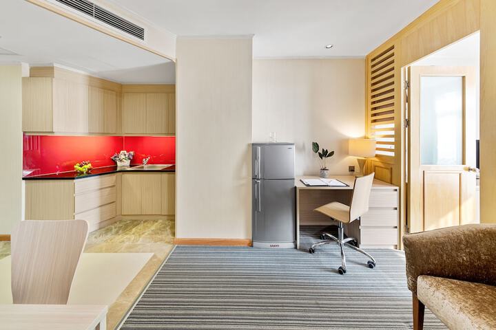 Room 75 of 184