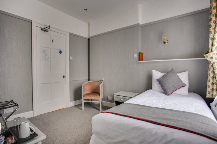 Room 19 of 70