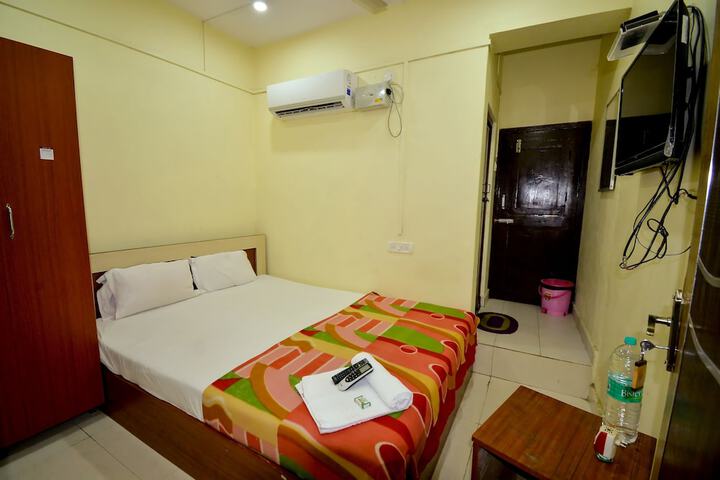 Room 19 of 82