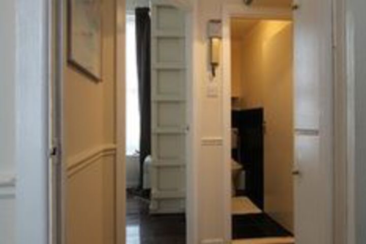Room 19 of 21
