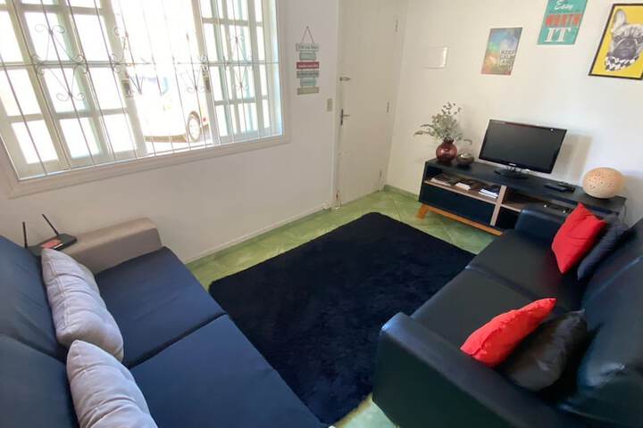 Room 4 of 7