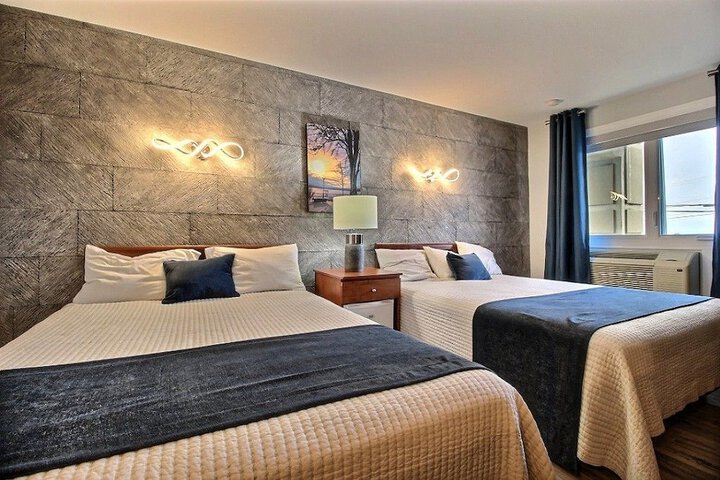 Room 7 of 38