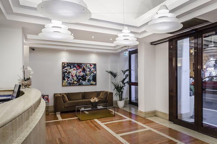 Hotel Lobby