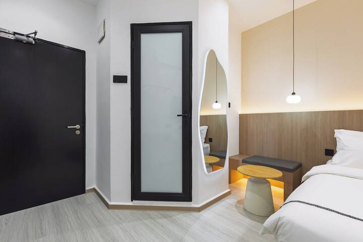 Room 57 of 139