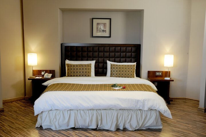 Room 7 of 29