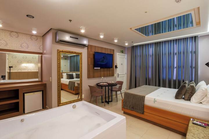 Room 15 of 35