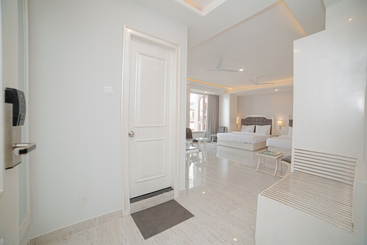 Room 20 of 76