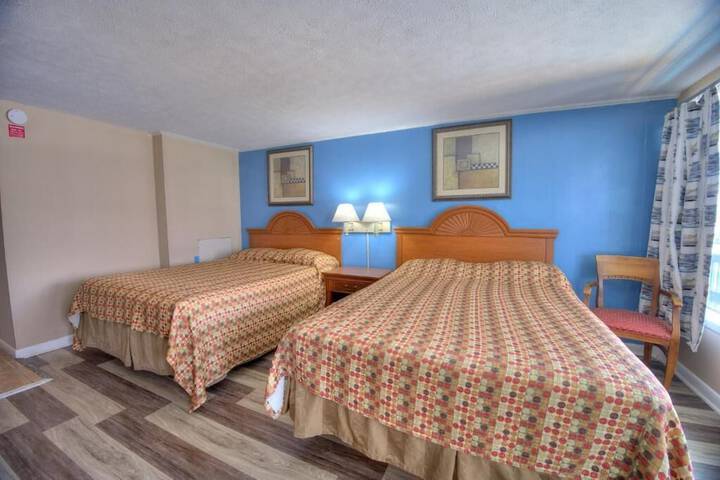 Room 4 of 15