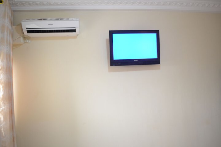 Room 16 of 43