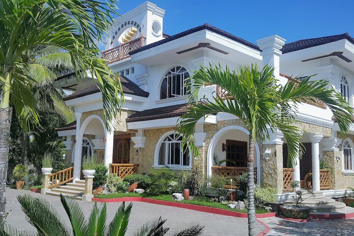 Image of La Parola Orchids Beach Resort