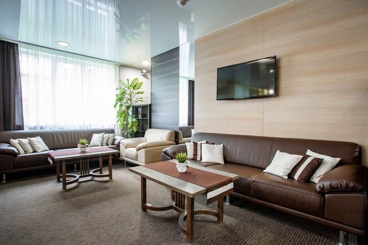 Hotel 2 of 50