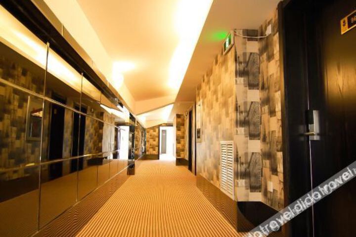 Hotel Interior 7 of 21