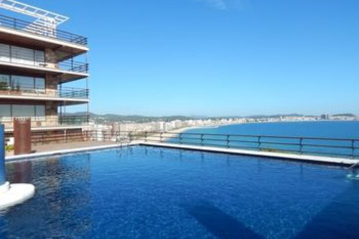 Pool 24 of 27
