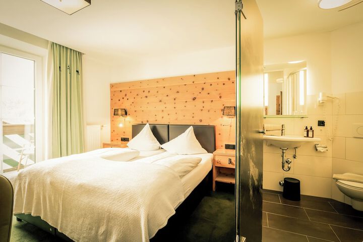 Room 44 of 113