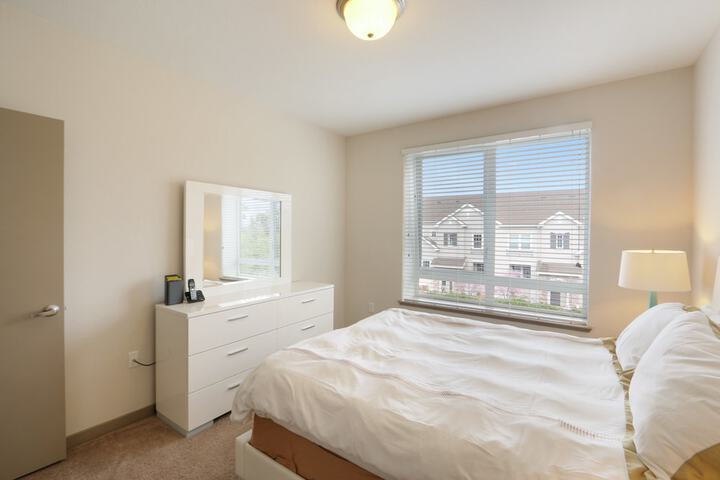 Room 10 of 43