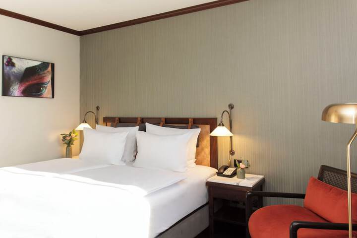 Room 21 of 145