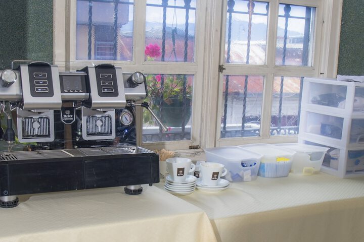 Breakfast/Coffee Service 27 of 34
