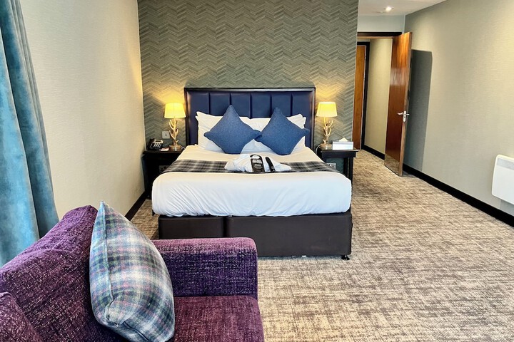 Room 16 of 57